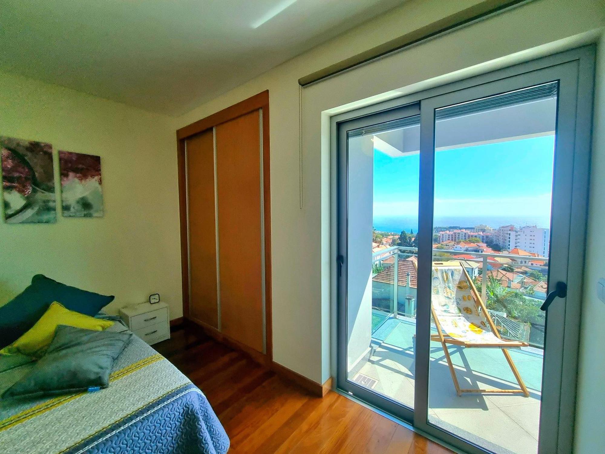 Big Apartment With Ocean Views, Ideal For Groups فونشال المظهر الخارجي الصورة