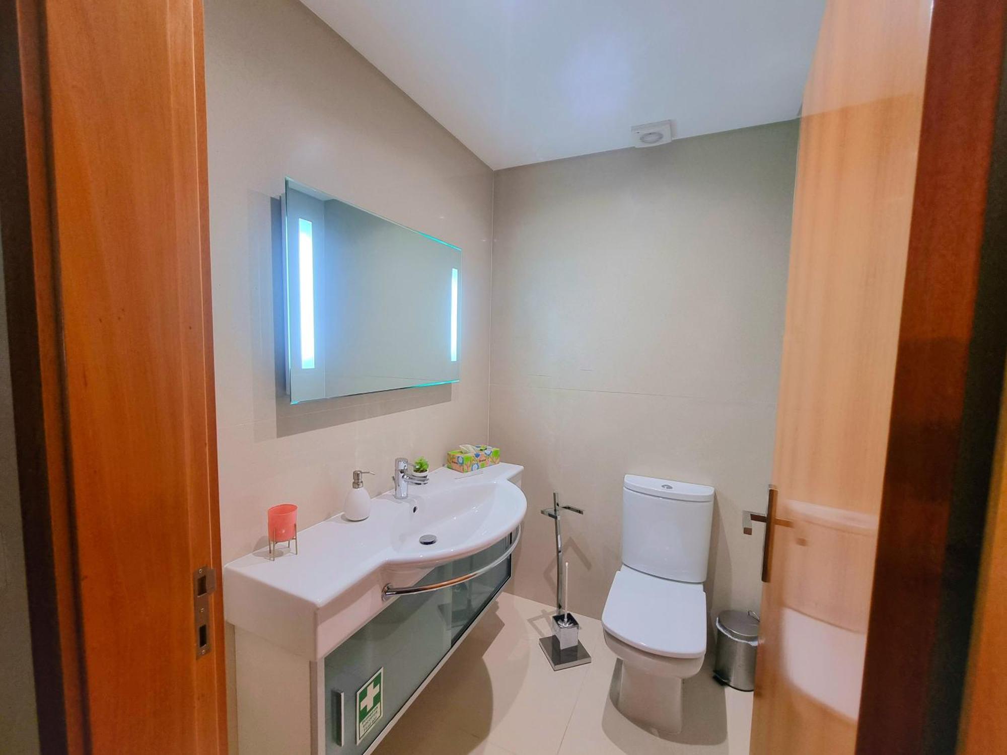 Big Apartment With Ocean Views, Ideal For Groups فونشال المظهر الخارجي الصورة