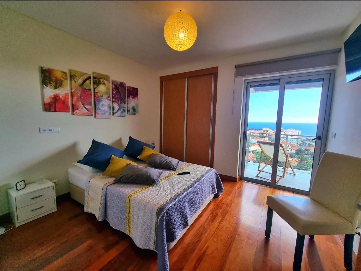 Big Apartment With Ocean Views, Ideal For Groups فونشال المظهر الخارجي الصورة