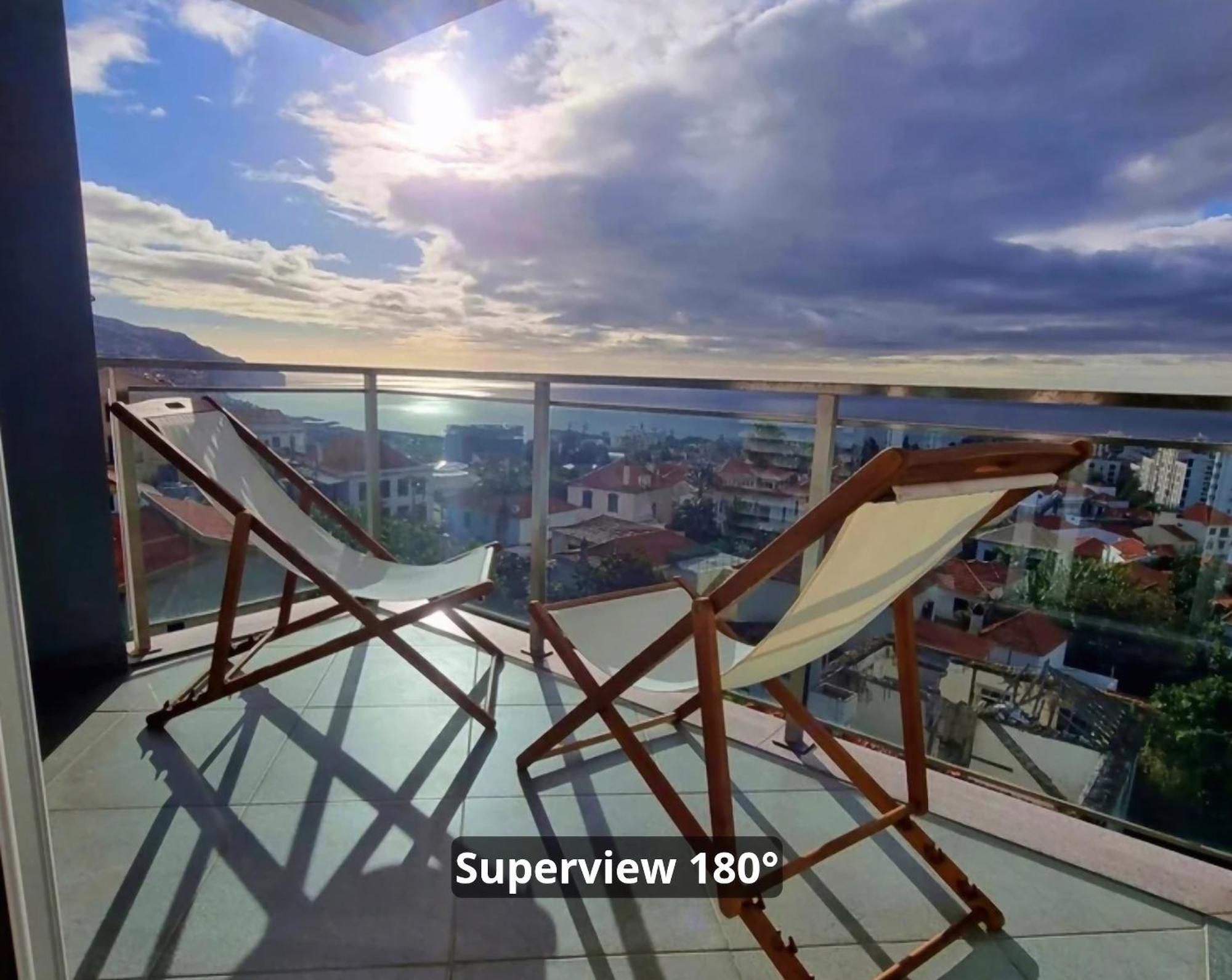 Big Apartment With Ocean Views, Ideal For Groups فونشال المظهر الخارجي الصورة